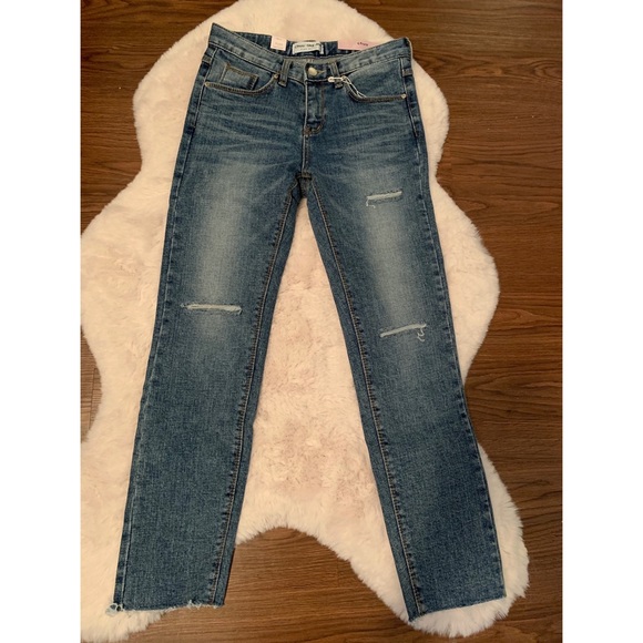 chuu- Distressed Slim Fit- 5kg Jeans vol.85 - Picture 2 of 7